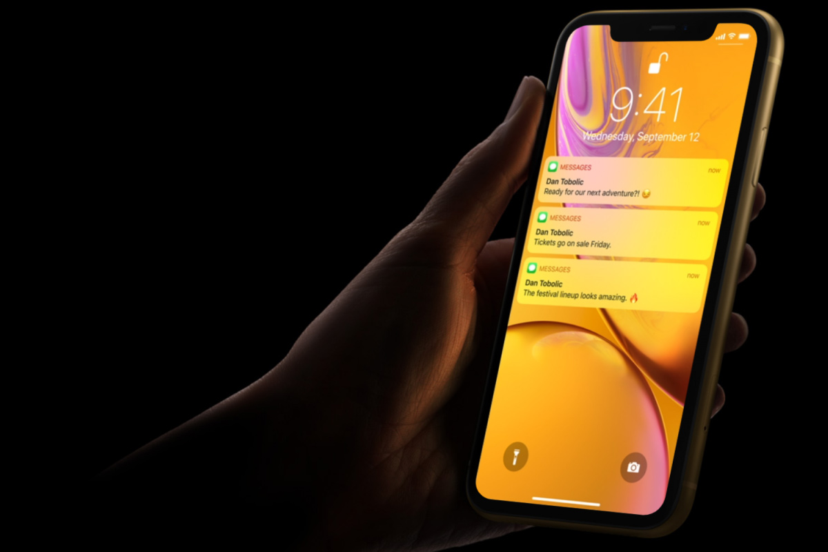 Apple iPhone XR