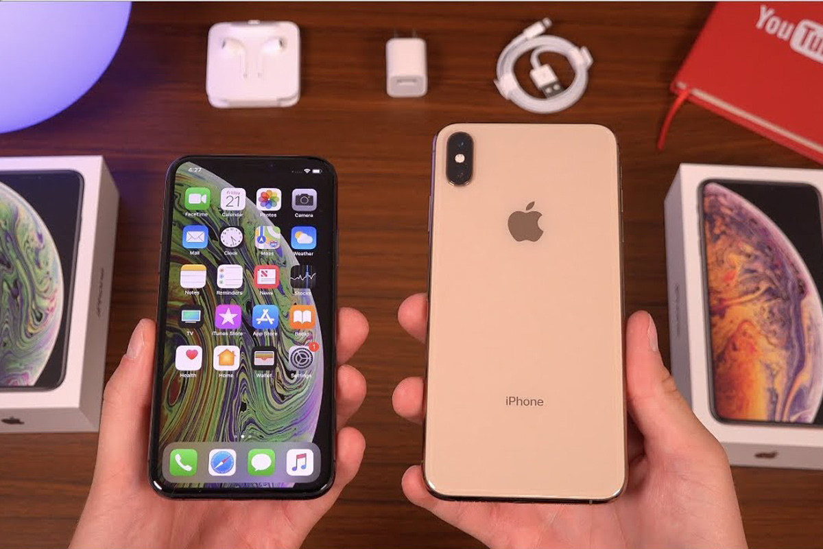 Apple iPhone XS