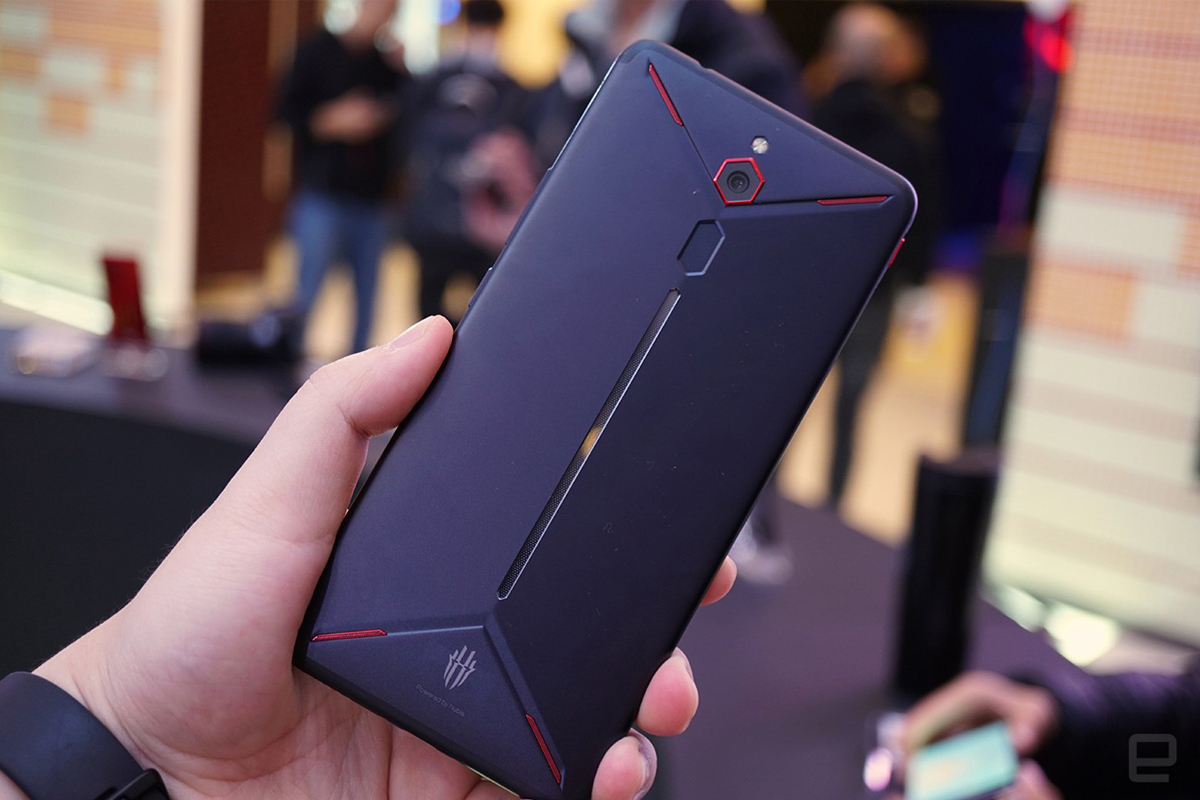 ZTE nubia Red Magic Mars